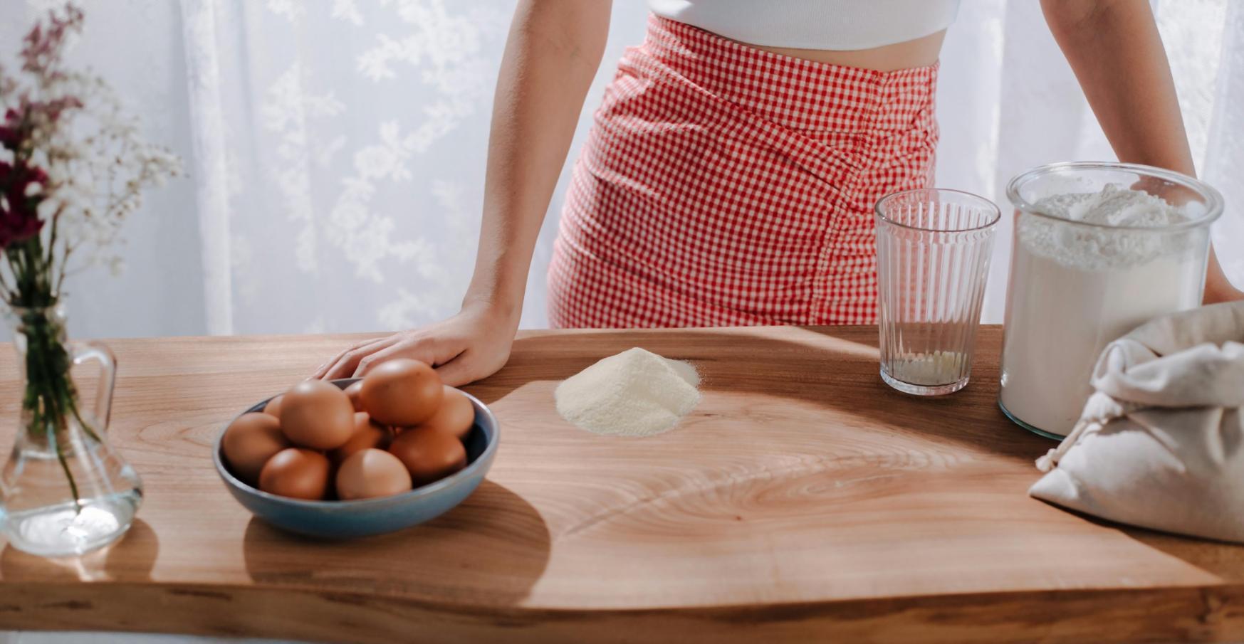 Fresh ingredients and prepared meals showcasing quality dietary meal preparation